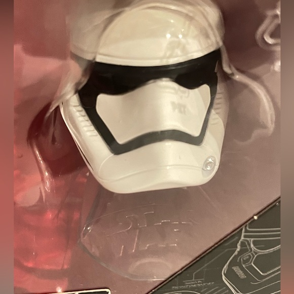 Star Wars The Black Titanium Series Helmets - Picture 5 of 8